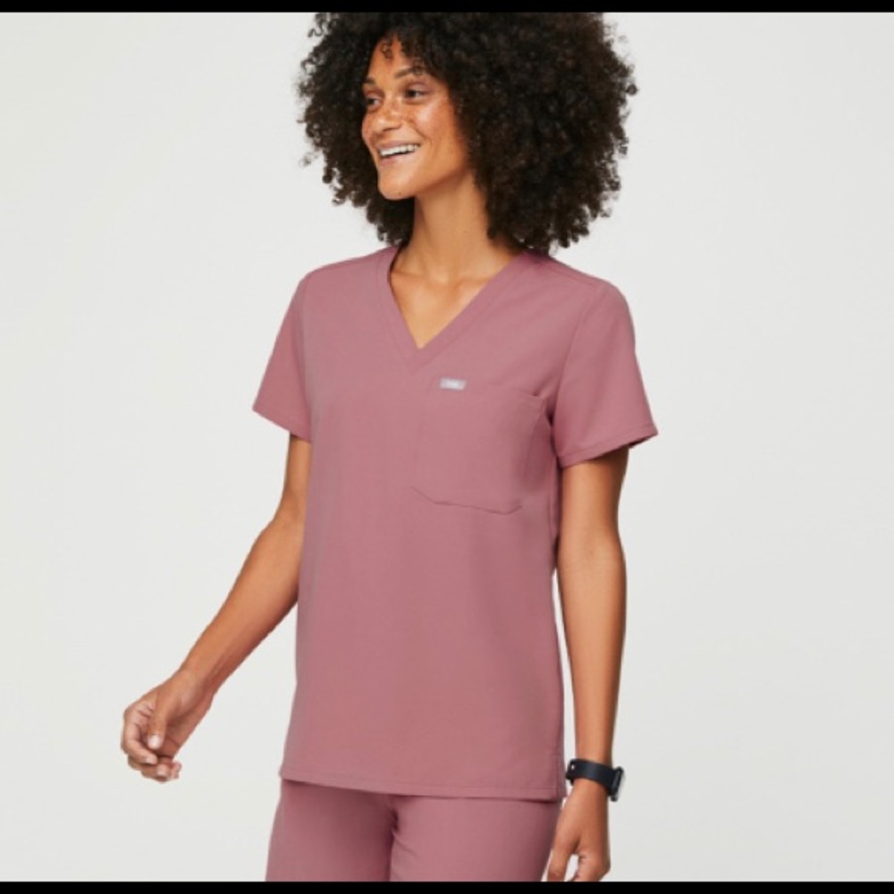 Figs caterina one pocket top scrubs large